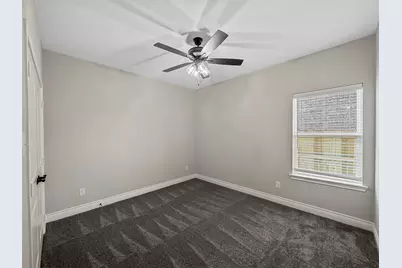 409 Ellis Place Drive, Greenville, TX 75402 - Photo 7