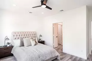 1028 17th St, Plano, TX 75074 - Photo 9