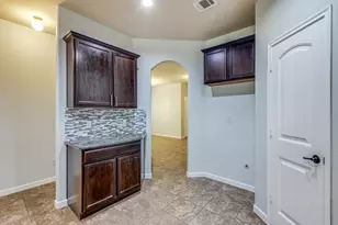 10305 Hidden Haven Dr, McKinney, TX 75072 - Photo 11