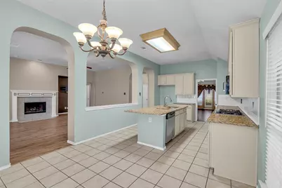6911 Thunderbird Drive, Arlington, TX 76002 - Photo 13