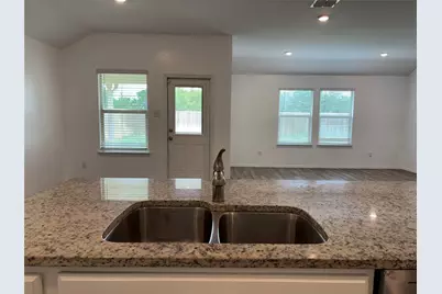 7001 Guadalupe Road, China Spring, TX 76633 - Photo 7