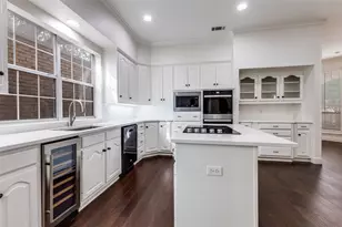 17101 Vista Tree Cir, Dallas, TX 75248 - Photo 9