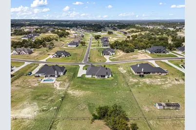 313 Oak Meadow Lane, Weatherford, TX 76085 - Photo 37