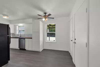 441 White Oak Lane, Burleson, TX 76028 - Photo 11