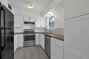 441 White Oak Ln, Burleson, TX 76028 - Photo 13