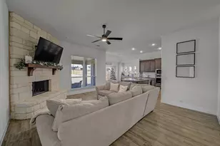 12729 Barretta Dr, Godley, TX 76044 - Photo 11