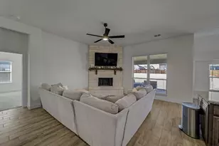 12729 Barretta Dr, Godley, TX 76044 - Photo 21