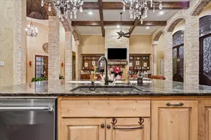 10020 Hidden Bluff, Waco, TX 76657 - Photo 9