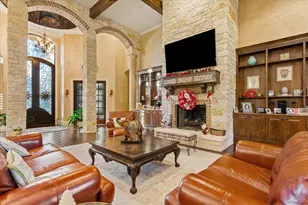 10020 Hidden Bluff, Waco, TX 76657 - Photo 3