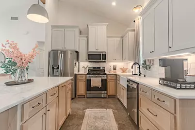 1008 Leo Lane, Poolville, TX 76487 - Photo 11