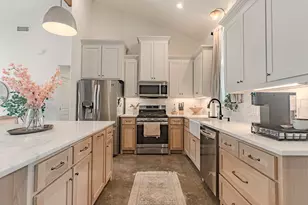 1008 Leo Ln, Poolville, TX 76487 - Photo 11