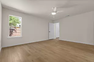 2404 Wilson Rd., Fort Worth, TX 76112 - Photo 15