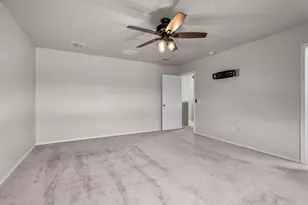 1305 Vernon Dr, Aubrey, TX 76227 - Photo 25