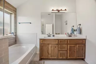 100 Wiley St, Stephenville, TX 76401 - Photo 19