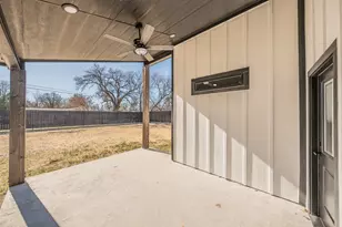 112 Stevens St, Bridgeport, TX 76426 - Photo 33