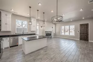 112 Stevens St, Bridgeport, TX 76426 - Photo 9