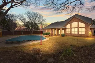 900 Amethyst Dr, Oak Point, TX 75068 - Photo 5