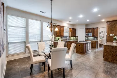 1916 Surrey Lane, McKinney, TX 75072 - Photo 9