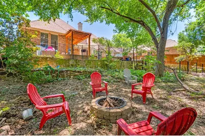 1916 Surrey Lane, McKinney, TX 75072 - Photo 3