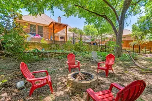 1916 Surrey Ln, McKinney, TX 75072 - Photo 3