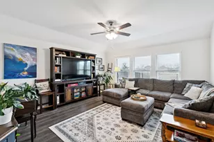 715 Philadelphia St, Fate, TX 75189 - Photo 5