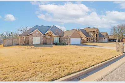 1114 Elk Ridge Drive, Stephenville, TX 76401 - Photo 3