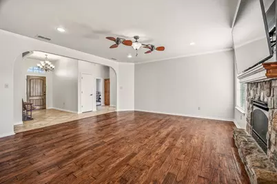 1114 Elk Ridge Drive, Stephenville, TX 76401 - Photo 7