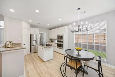 517 Lancashire Drive, Flower Mound, TX 75028 - Photo 13