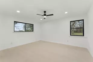 328 E Pleasant Run Rd, DeSoto, TX 75115 - Photo 17