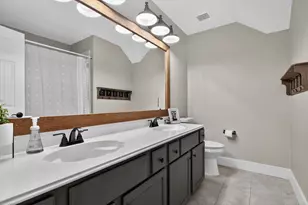 2909 Furlong Dr W, Flower Mound, TX 75022 - Photo 23