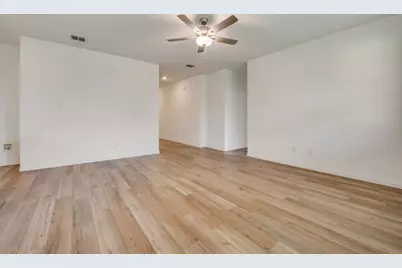 204 Coconut Drive, Azle, TX 76020 - Photo 11