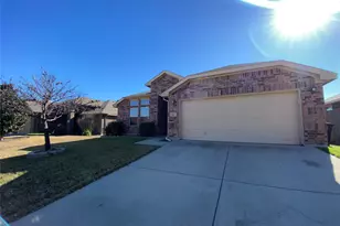 417 Prescott Ln, Fort Worth, TX 76036 - Photo 3