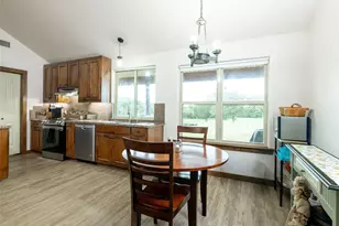 493 Browning Rd, Bellevue, TX 76228 - Photo 9