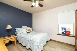 493 Browning Rd, Bellevue, TX 76228 - Photo 13