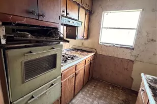 409 Opal St, Saginaw, TX 76179 - Photo 7