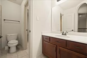 2952 Bahia, Grand Prairie, TX 75054 - Photo 33