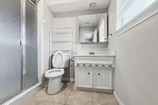 1718 S Story Rd, Irving, TX 75060 - Photo 17