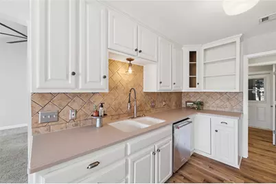 5101 Caliente Drive, Arlington, TX 76017 - Photo 11