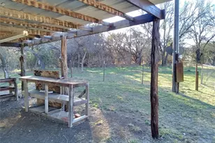 912 County Road 2357 Rd, Meridian, TX 76665 - Photo 19