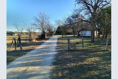 912 County Road 2357 Road, Meridian, TX 76665 - Photo 21