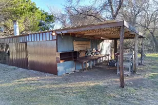 912 County Road 2357 Rd, Meridian, TX 76665 - Photo 5