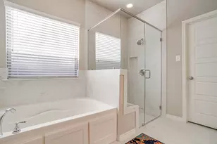 2817 Townsend Dr, Fort Worth, TX 76110 - Photo 25