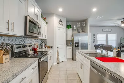 714 Rendyn Way, Cleburne, TX 76033 - Photo 7