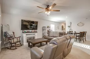 714 Rendyn Way, Cleburne, TX 76033 - Photo 17