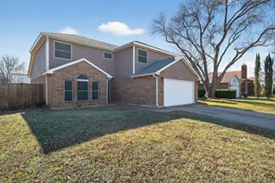 2545 Forest Creek Dr, Fort Worth, TX 76123 - Photo 3