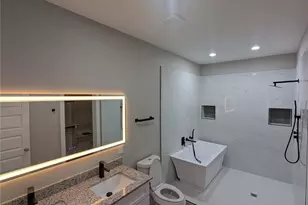 2631 Burger Ave, Dallas, TX 75215 - Photo 7