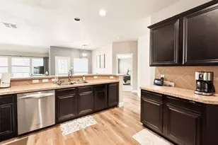 2855 Palo Pinto Dr, Melissa, TX 75454 - Photo 9