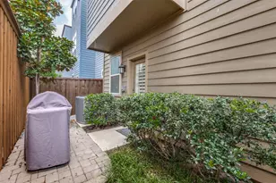 5917 Evening Star Pl, Dallas, TX 75235 - Photo 21