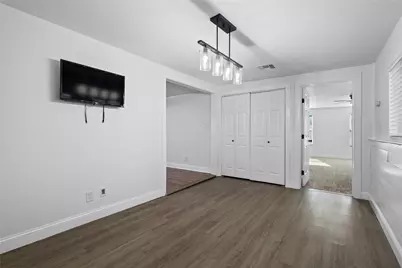 1700 S Edgewood Terrace, Fort Worth, TX 76105 - Photo 17