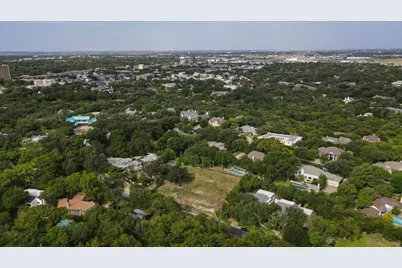 2004 Indian Creek Drive, Westover Hills, TX 76107 - Photo 5